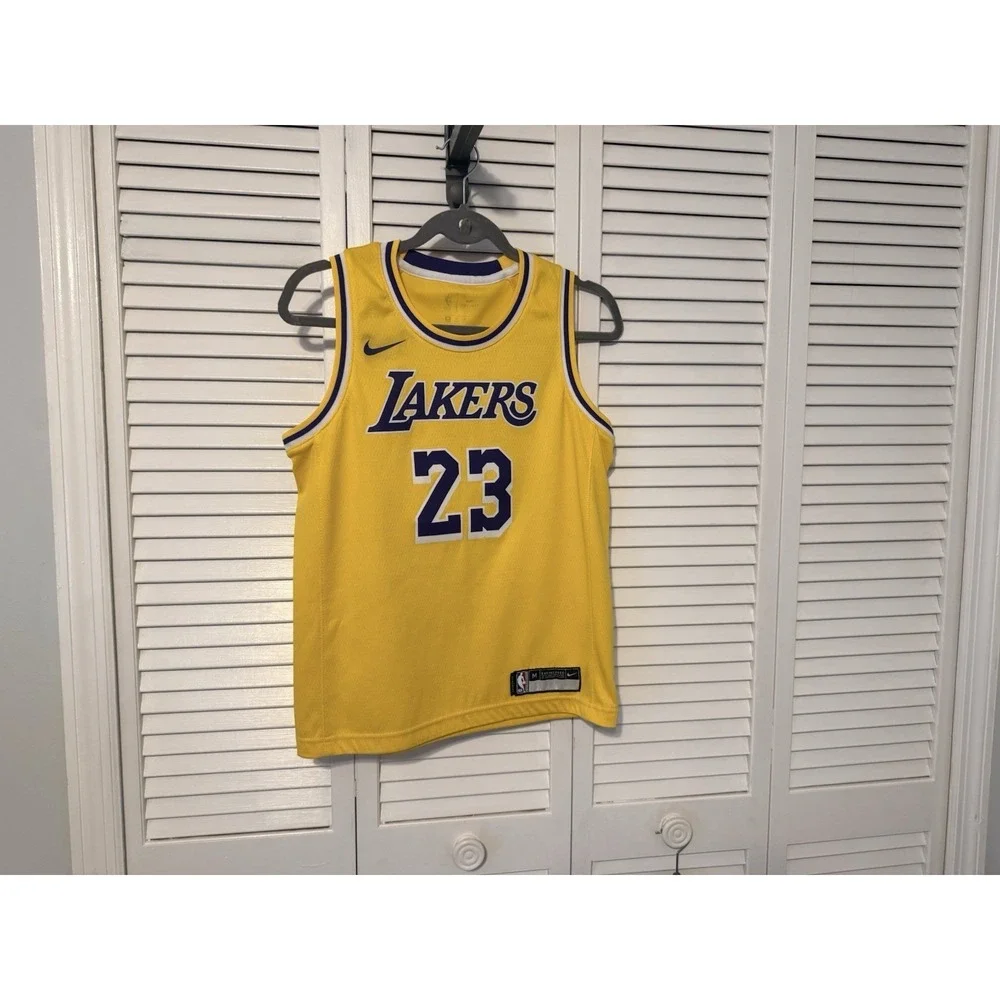 NIKE Los Angeles Lakers LeBron James #23 Jersey Youth Kids Med NBA Swingman